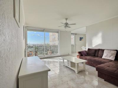 Appartement - 86 m² - 3 pièces