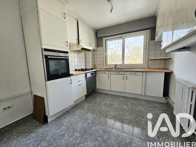 Appartement - 111 m² - 5 pièces