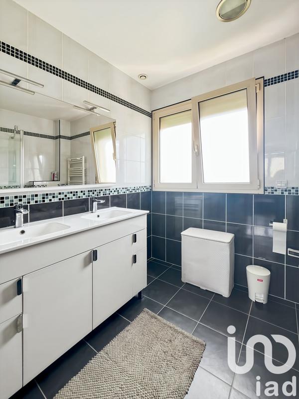 Maison - 168 m² - 6 pièces