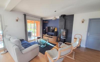 Maison - 150 m² - 8 pièces