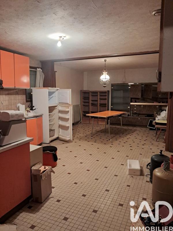 Maison - 198 m² - 5 pièces