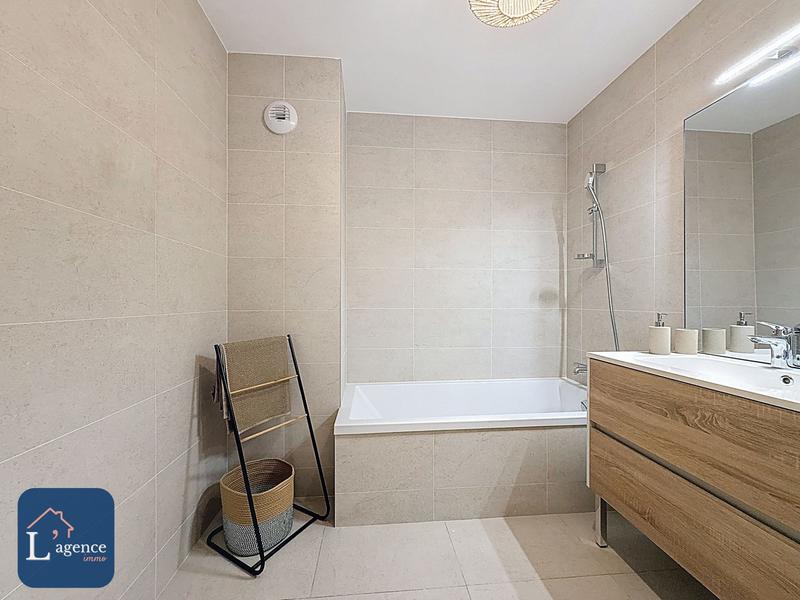 Appartement - 111 m² - 4 pièces