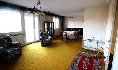 Appartement - 80 m² - 4 pièces