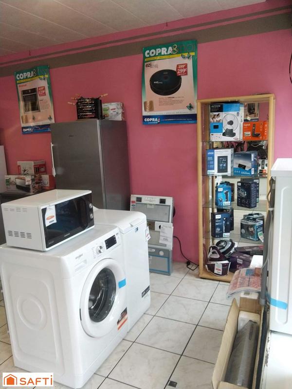 Local commercial - 300 m² - 3 pièces