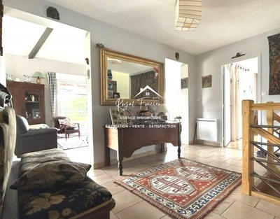 Maison contemporaine - 187 m² - 5 pièces