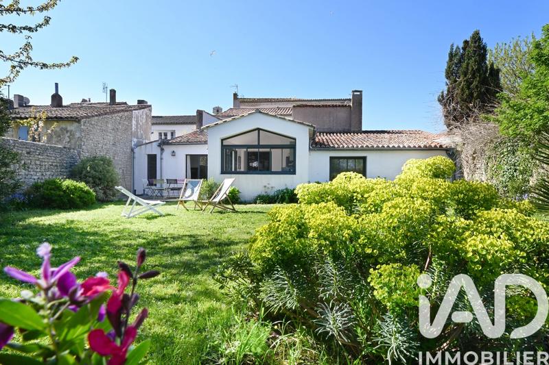 Maison - 141 m² - 7 pièces