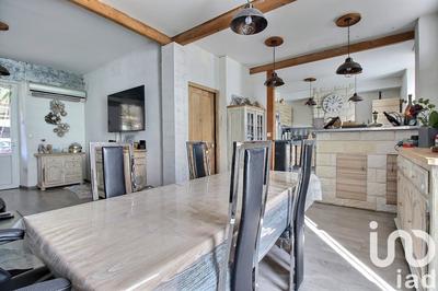 Maison - 117 m² - 5 pièces