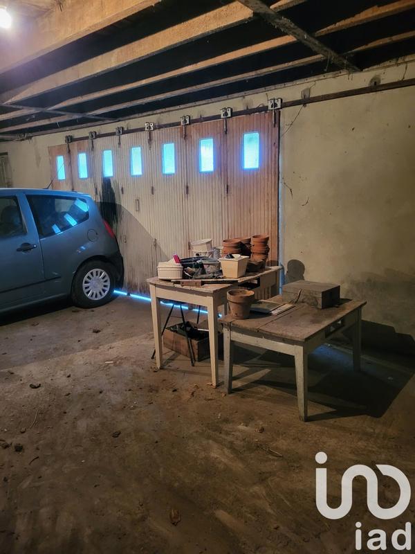 Maison - 230 m² - 9 pièces