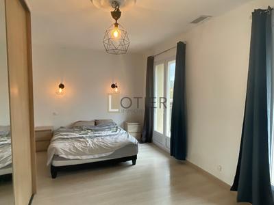 Maison - 160 m² - 5 pièces