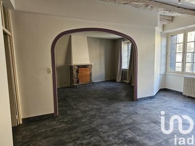 Maison - 220 m² - 10 pièces