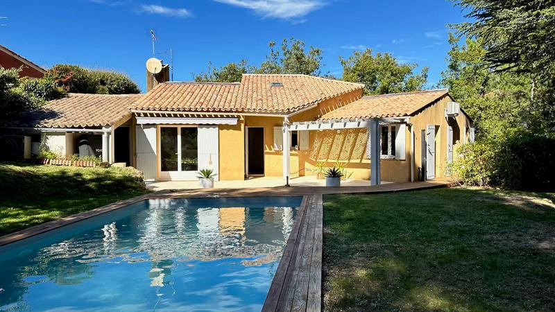 Maison - 110 m² - 5 pièces