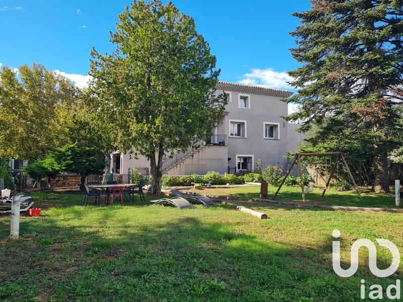 Maison - 370 m² - 9 pièces