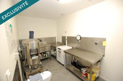 Local commercial - 119 m² - 4 pièces