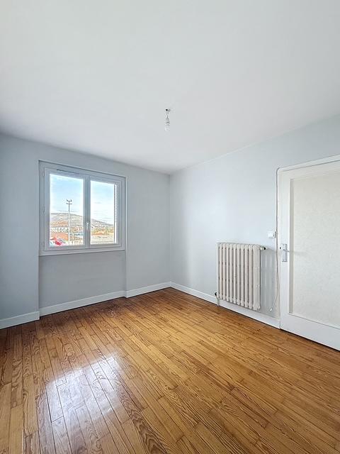 Appartement - 68 m² - 4 pièces