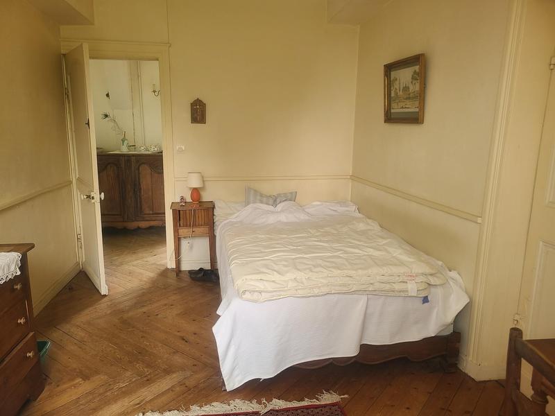 Propriété - 321 m² - 9 pièces