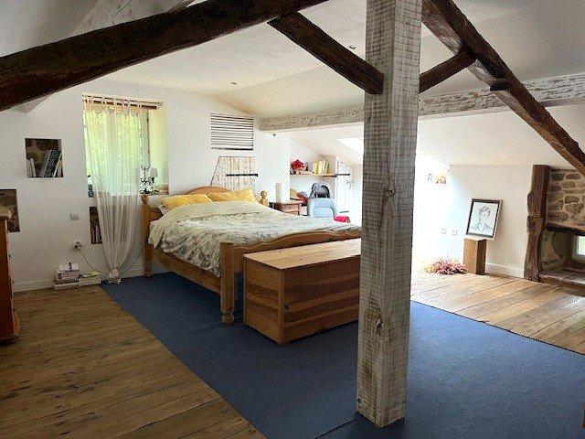 Maison - 130 m² - 4 pièces