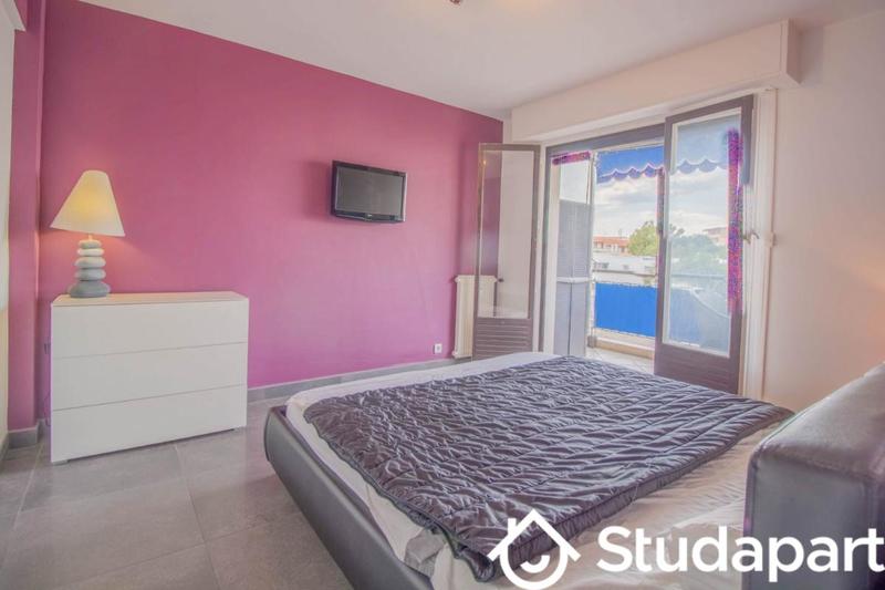 Appartement - 75 m² - 3 pièces