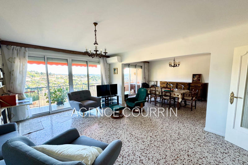 Appartement - 85 m² - 4 pièces