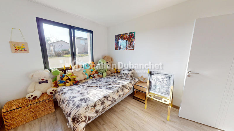 Maison - 185 m² - 7 pièces