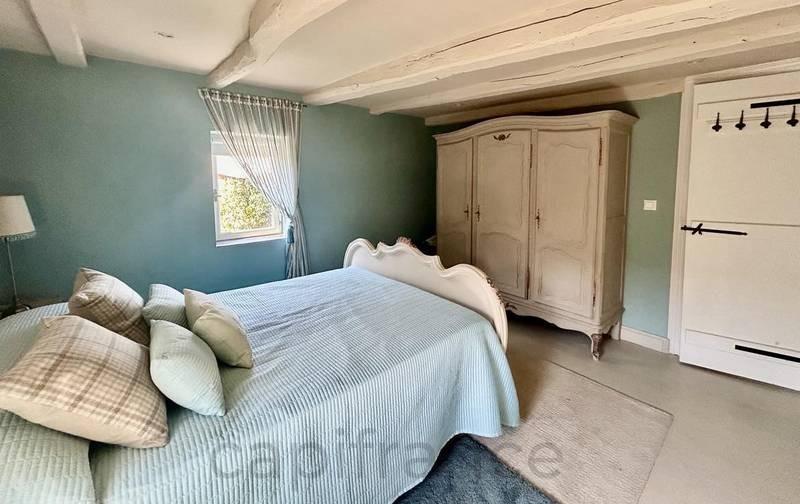 Maison en pierre - 190 m² - 5 pièces