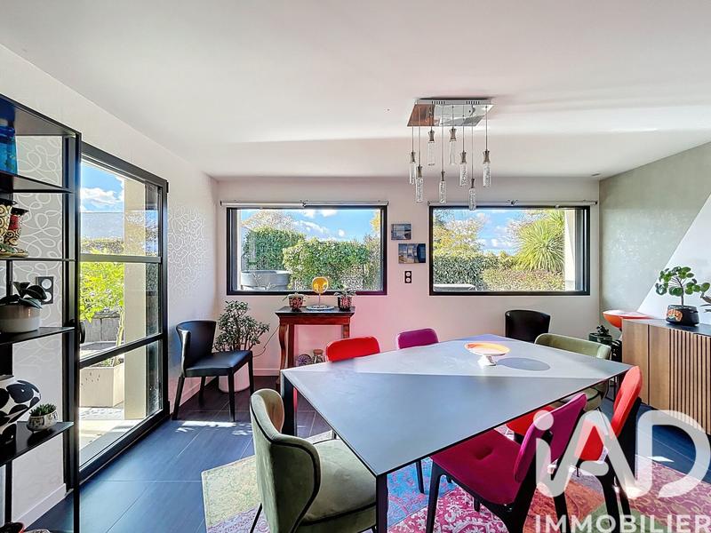 Maison de maîtres - 197 m² - 6 pièces