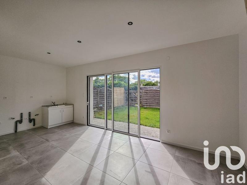 Maison - 161 m² - 8 pièces