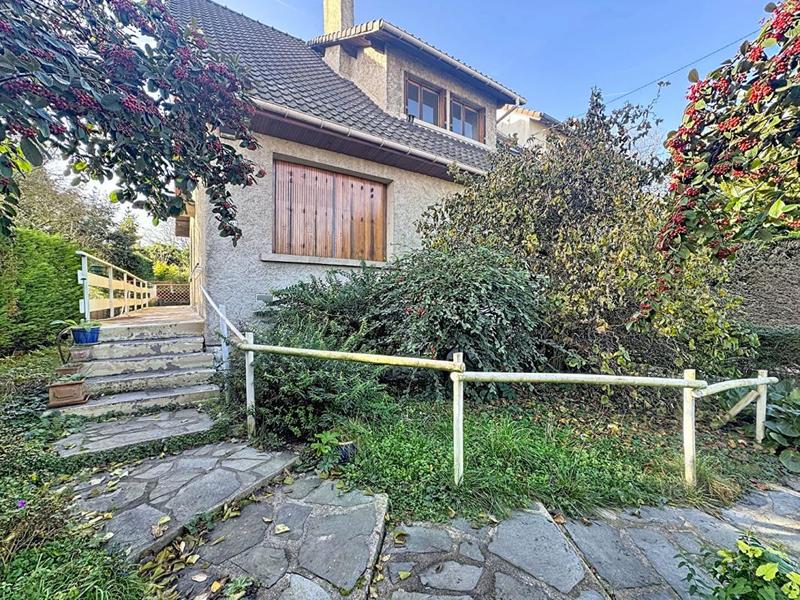 Maison - 150 m² - 7 pièces