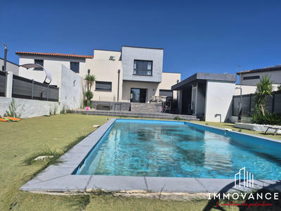 Villa - 190 m² - 7 pièces