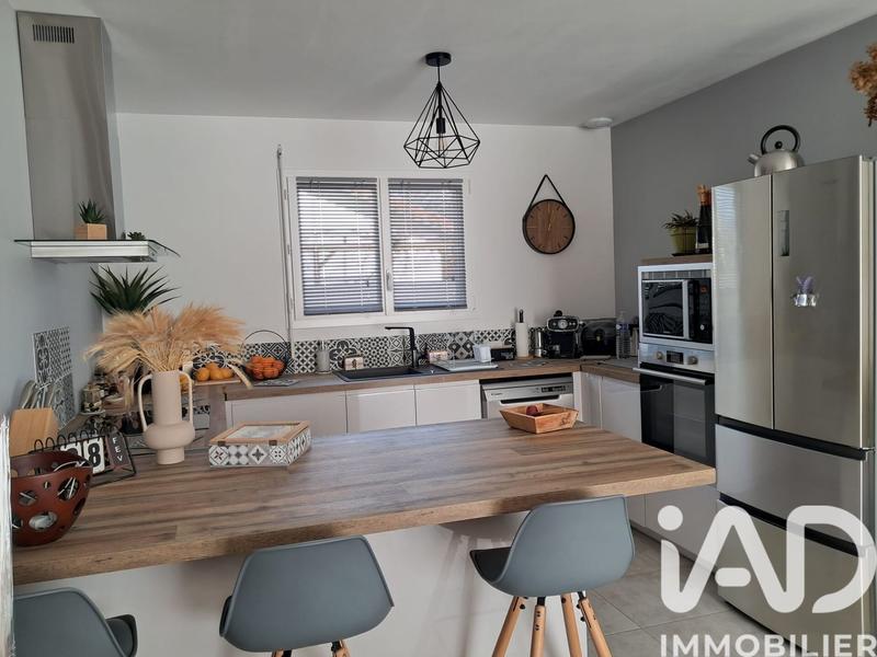 Maison - 90 m² - 4 pièces