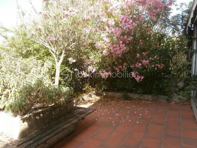 Maison traditionnelle - 103 m² - 5 pièces