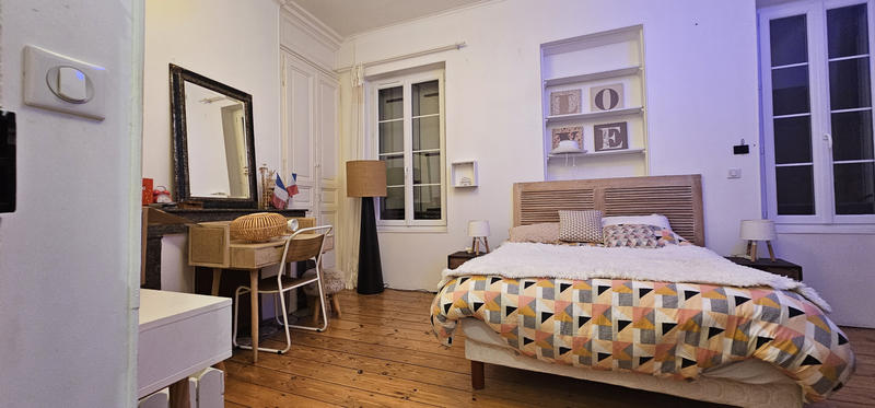 Maison - 162 m² - 8 pièces