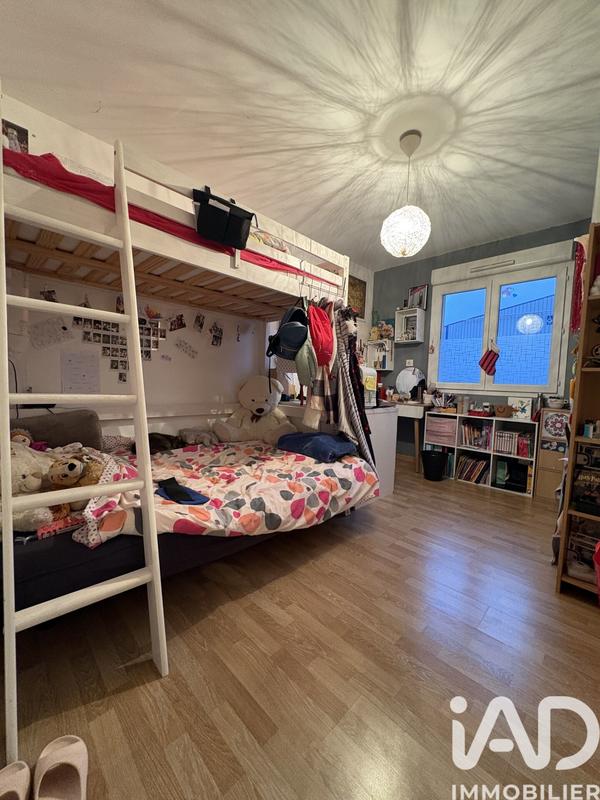 Maison - 110 m² - 5 pièces