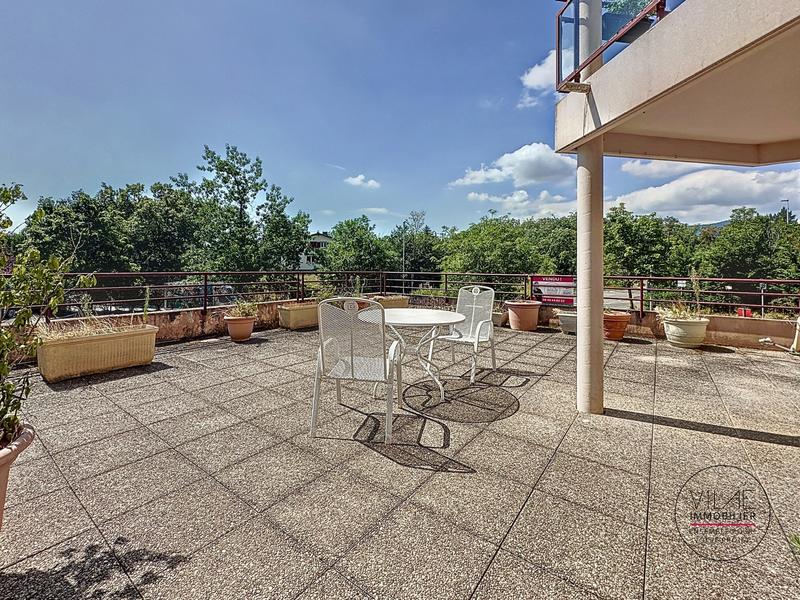 Appartement - 81 m² - 4 pièces