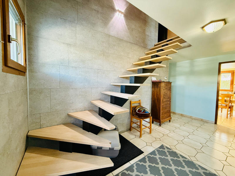 Maison - 159 m² - 5 pièces