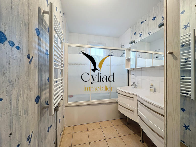 Maison contemporaine - 90 m² - 4 pièces