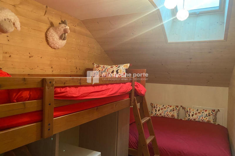 Châlet - 161 m² - 6 pièces