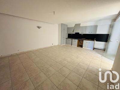 Maison - 111 m² - 6 pièces