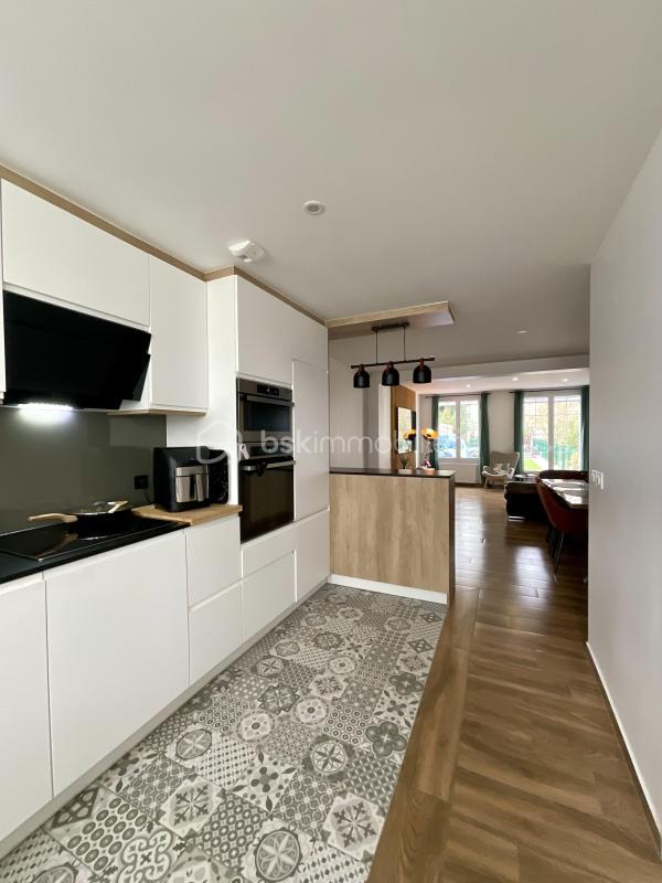 Maison de ville - 75 m² - 4 pièces