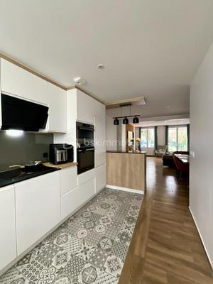 Maison de ville - 75 m² - 4 pièces