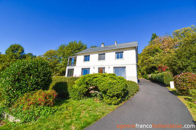 Maison de campagne - 181 m² - 7 pièces