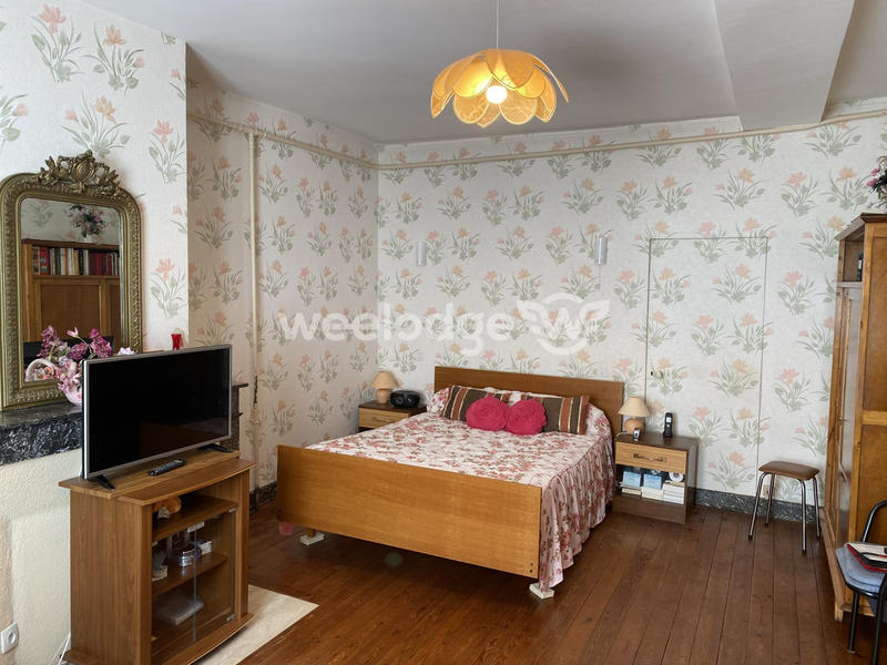 Maison - 95 m² - 5 pièces