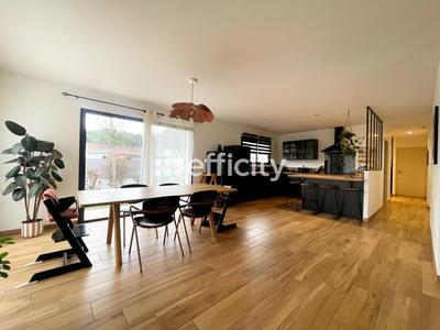 Villa - 135 m² - 5 pièces