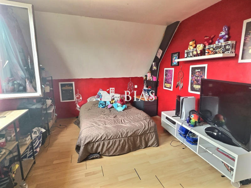 Maison - 107 m² - 5 pièces