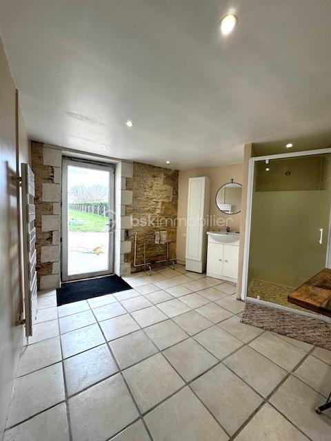 Maison de village - 190 m² - 12 pièces