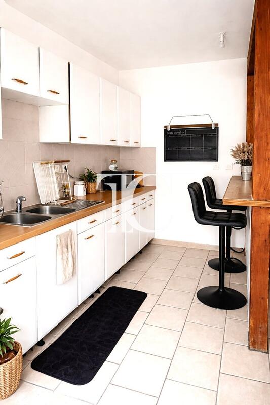 Maison de village - 251 m² - 11 pièces