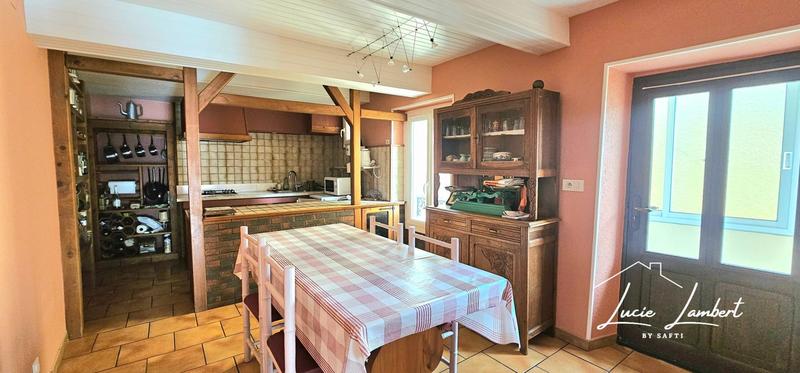 Maison - 101 m² - 4 pièces