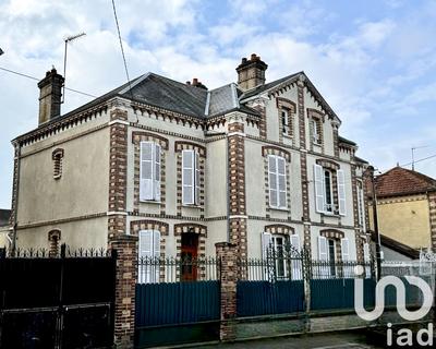 Maison - 171 m² - 6 pièces