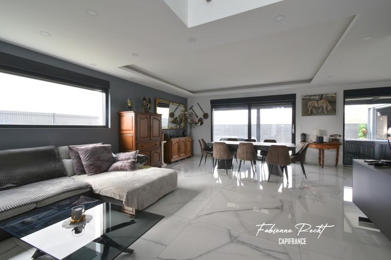 Maison - 155 m² - 6 pièces