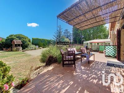 Maison - 222 m² - 9 pièces