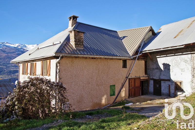 Maison de village - 900 m² - 20 pièces